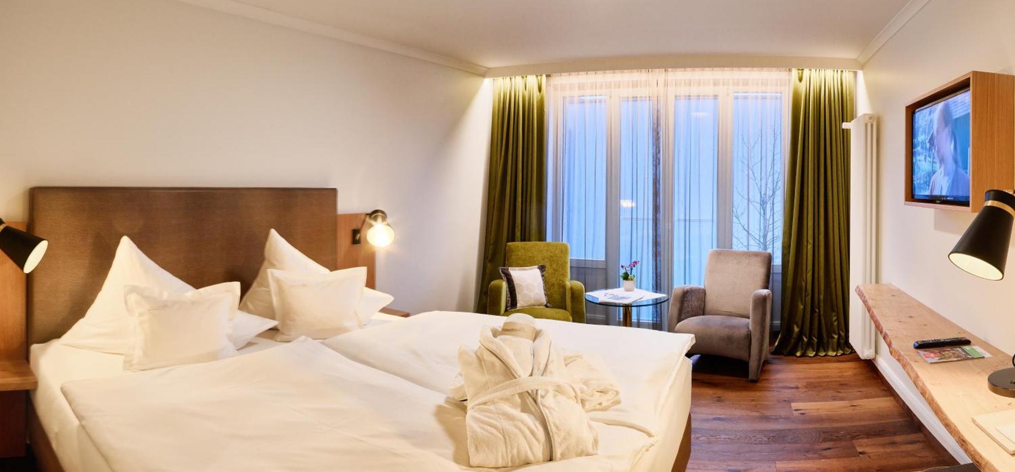Hotel Villa Huegel เทรียร์ ภายนอก รูปภาพ